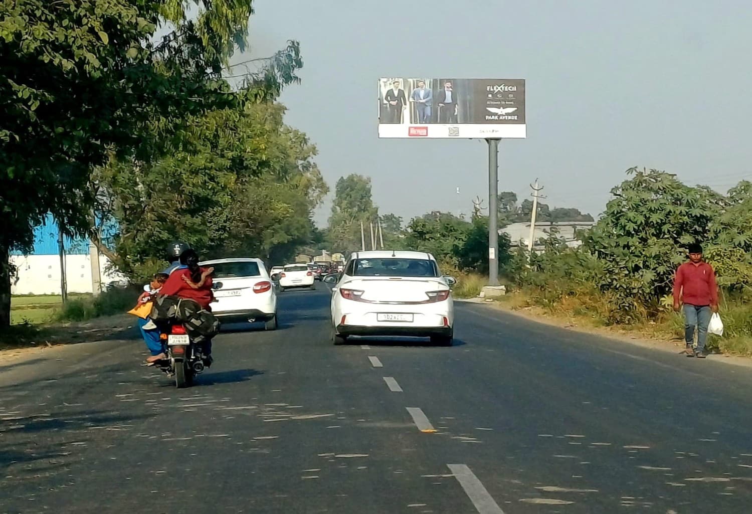 MAIN ENTRY FROM DELHI hoarding 1