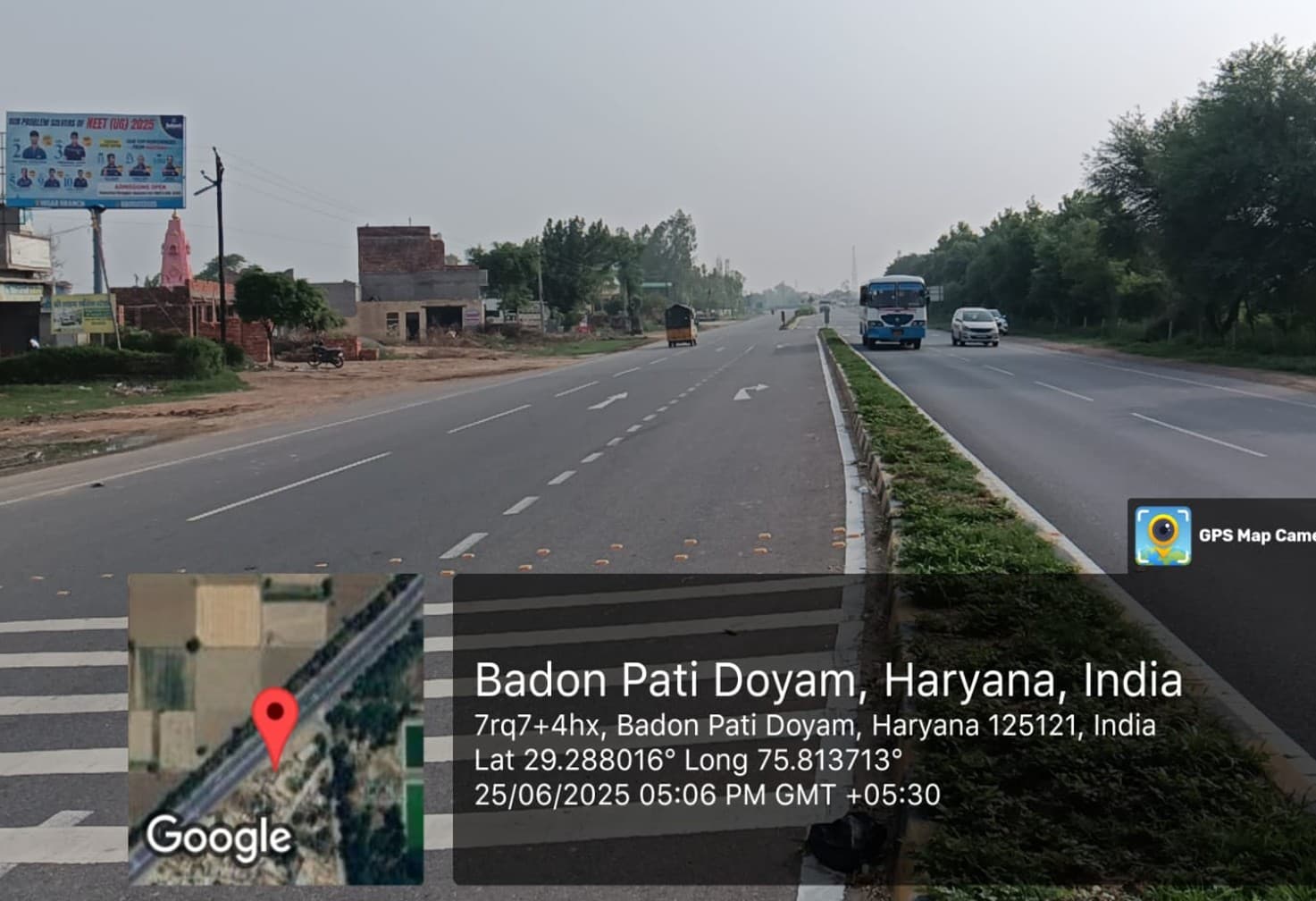 Chandigarh Road Hisar Entry (Baddo Patti Bus Stand) hoarding 1