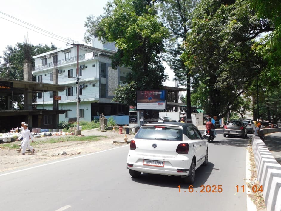 Adjacent Inderbaba Marg Rajpur Road fcg Mussoorie